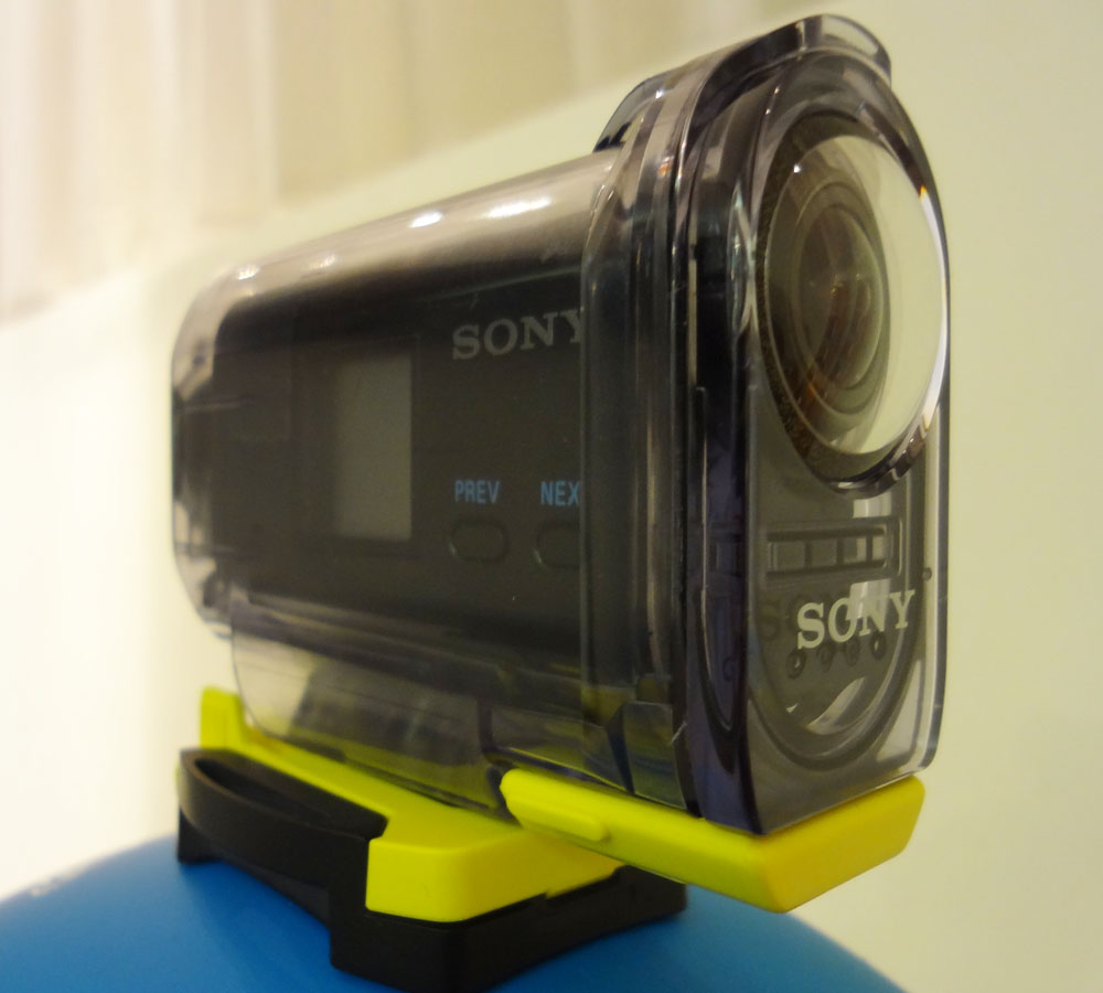DV Weekly: Sony POV Action Cam, Kick Video Light, Canon 7D Firmware Update