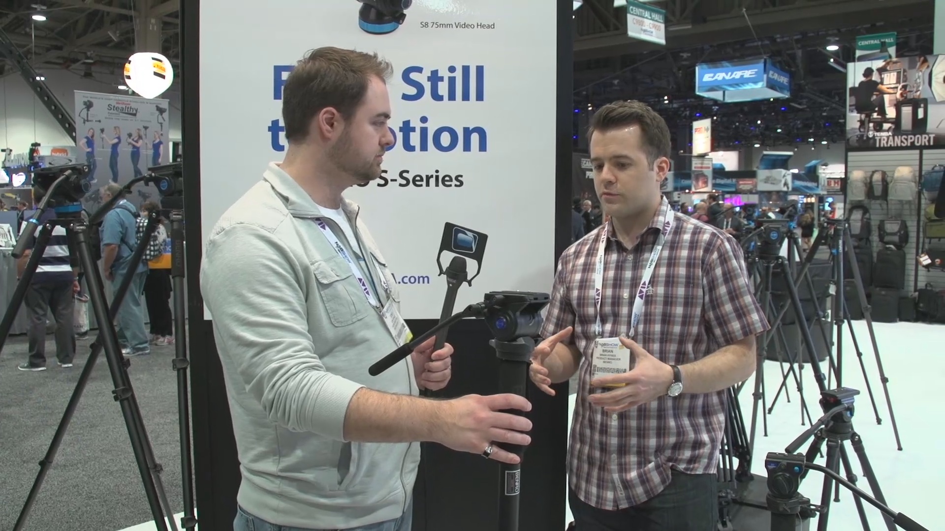 NAB 2013: Benro video monopods
